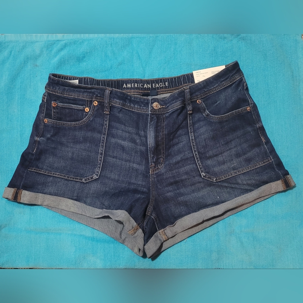 American Eagle Outfitters Dreamy Drape Easy Shortie